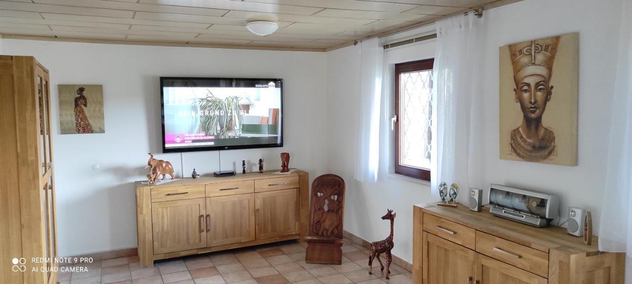 Ferienhaus Im Ederbergland Hatzfeld Esterno foto